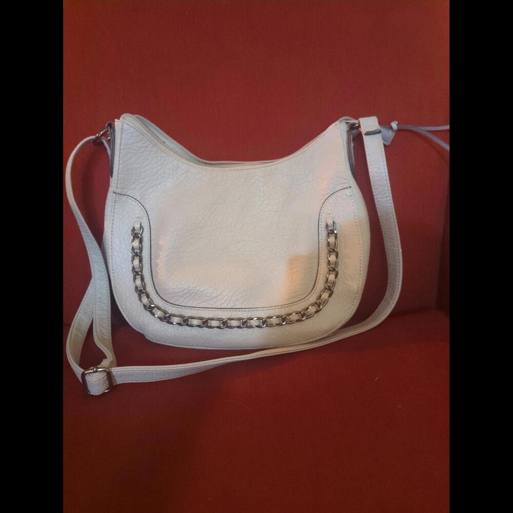 Jessica Simpson chain pocketbook